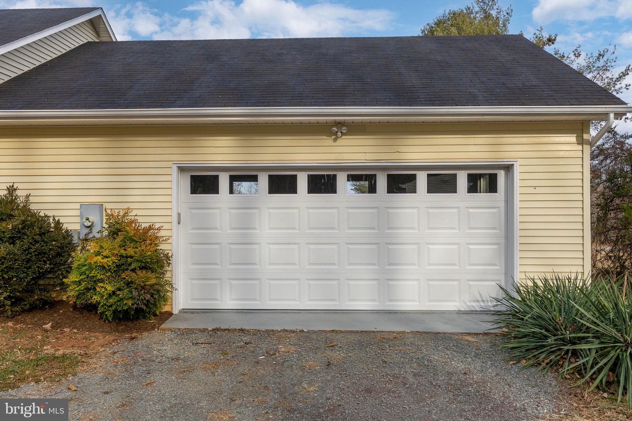 TALL OAKS - Residential