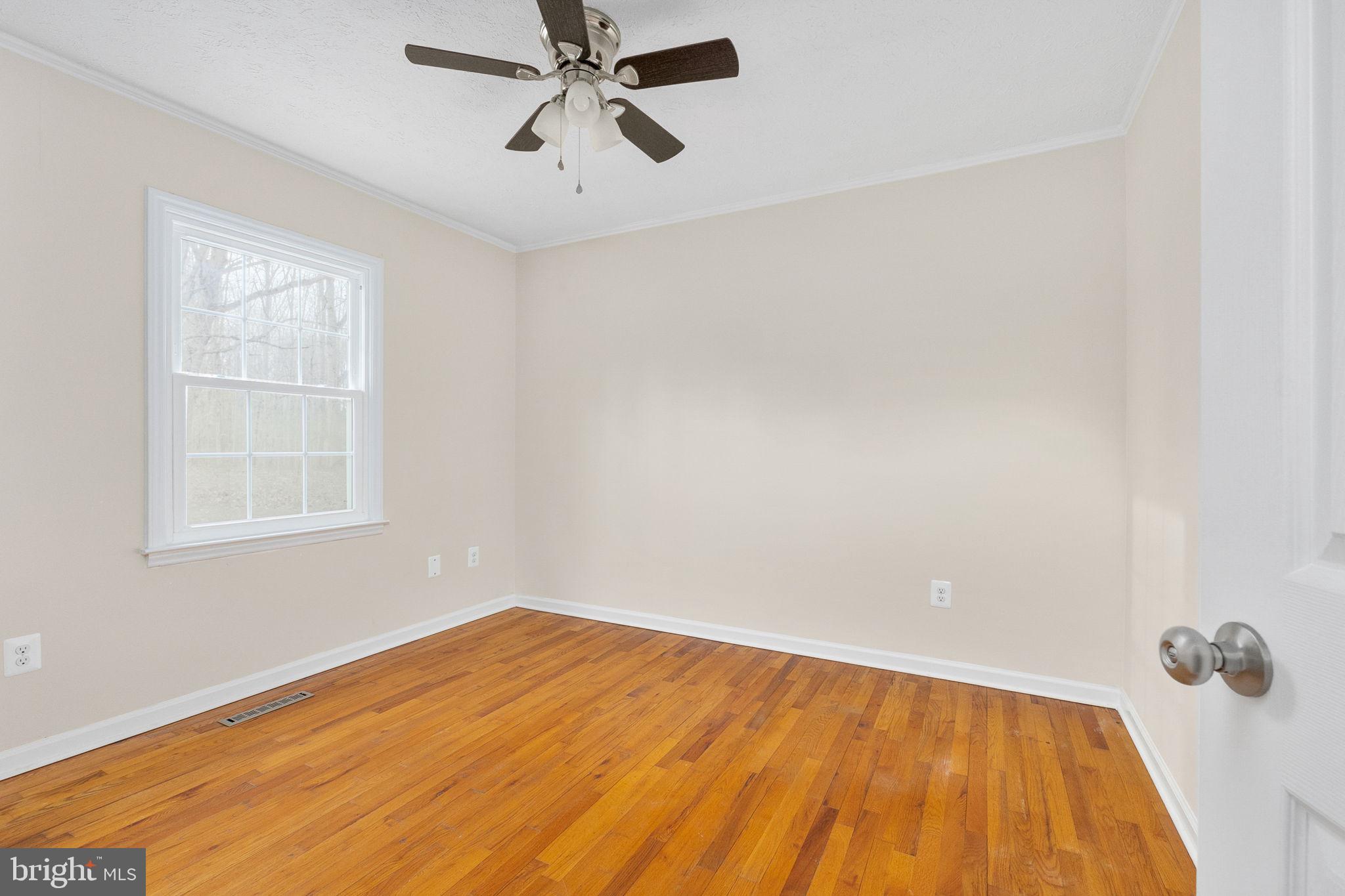 TALL OAKS - Residential