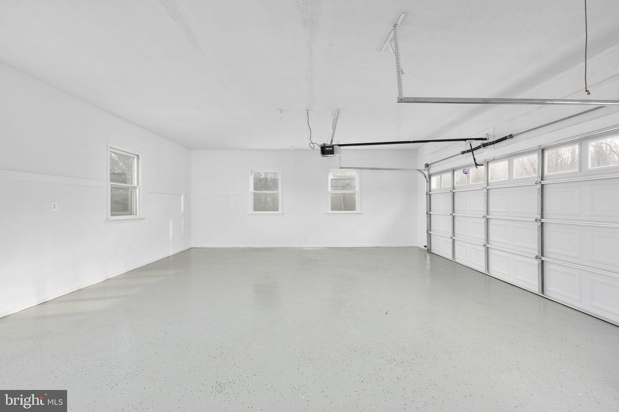 TALL OAKS - Residential