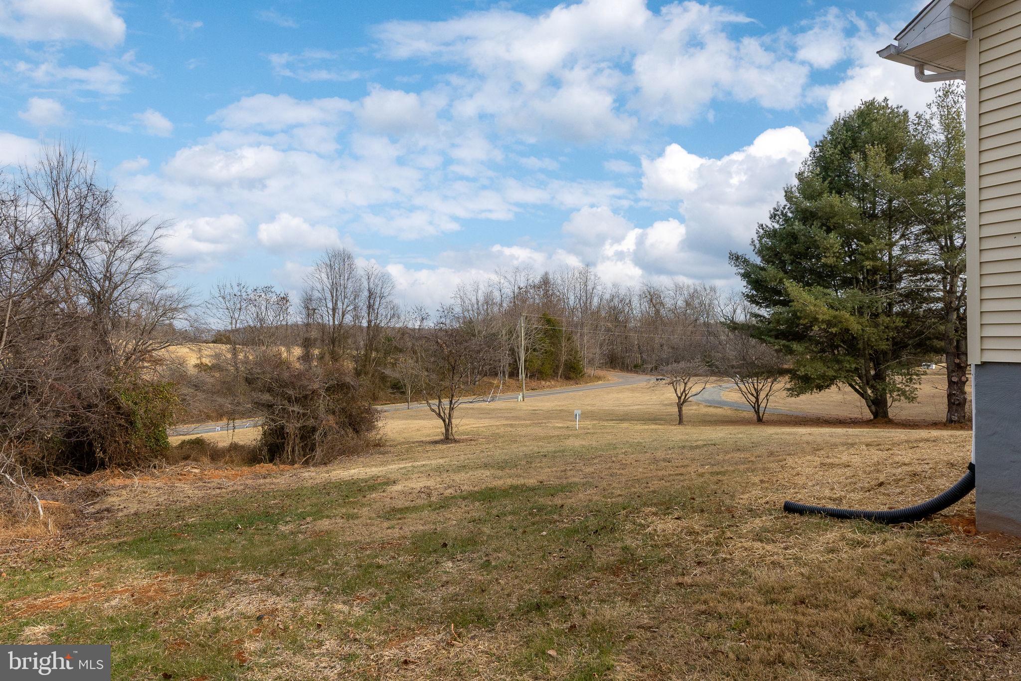 TALL OAKS - Residential