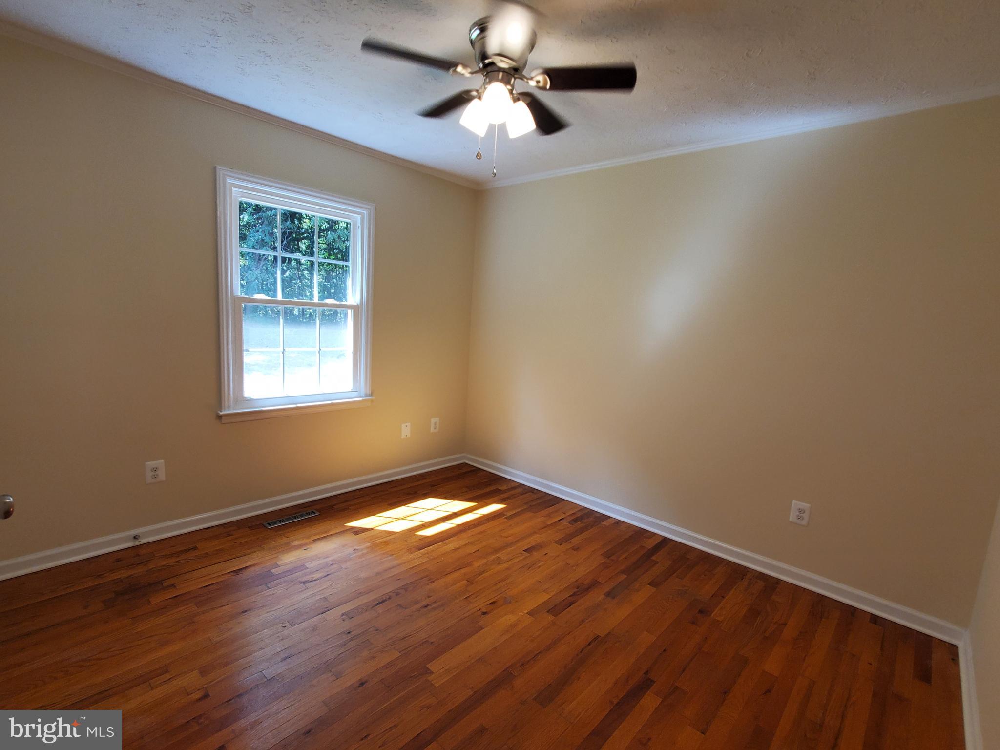 TALL OAKS - Residential