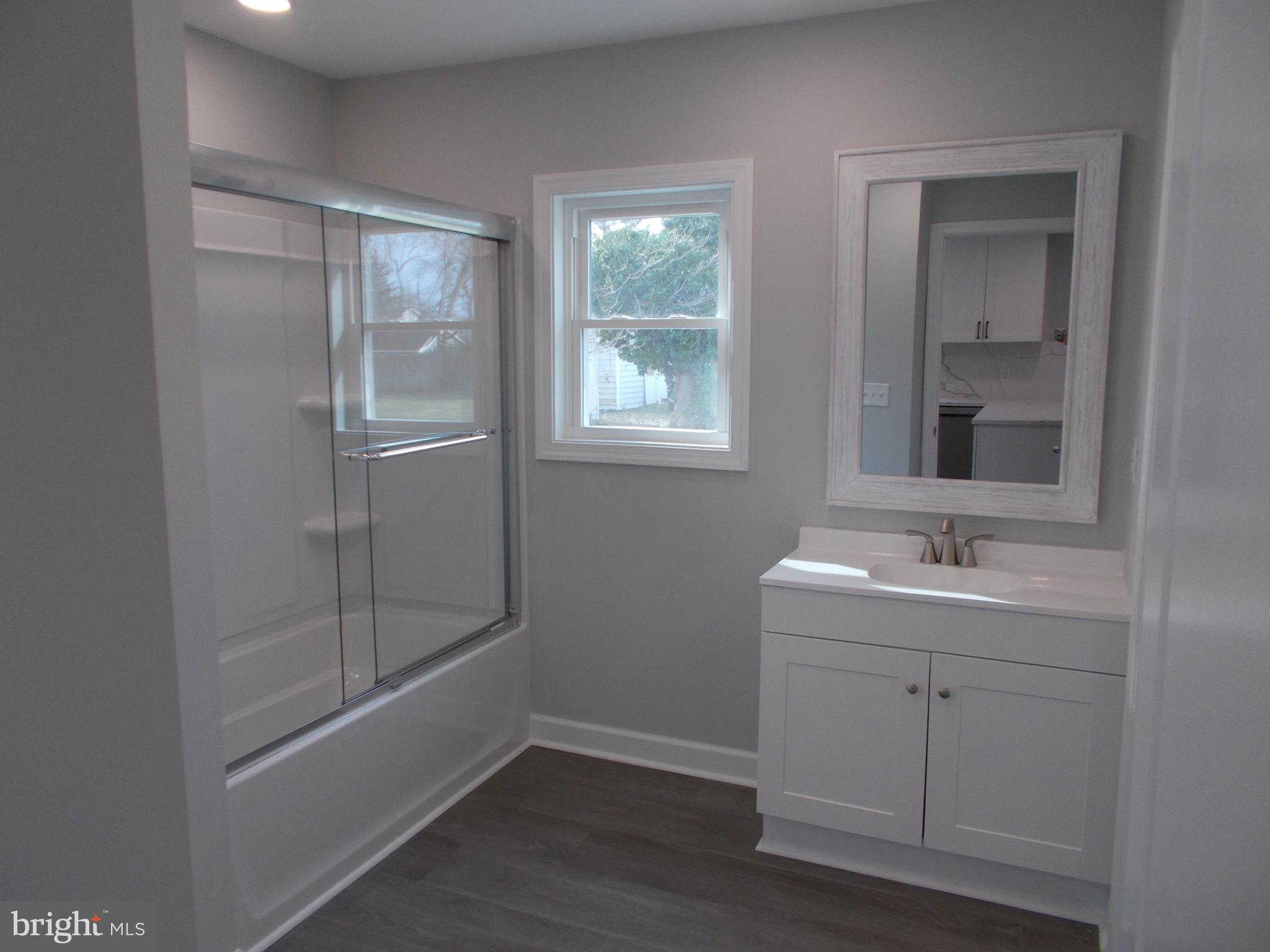 EASTON - Residential