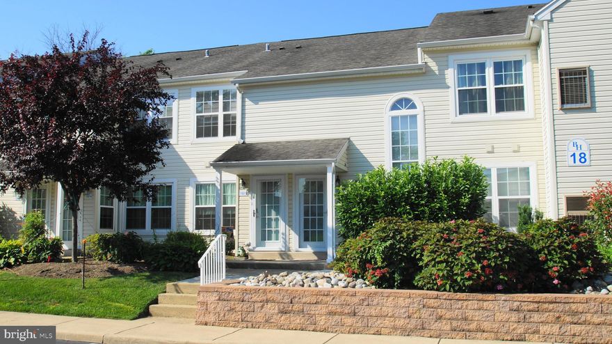 This original sample for Beacon Hill is on the 2nd floor with adequate parking and trees.  The unit has remodeled eat in kitchen as well as corner fireplace.  This is a true 2 bedroom unit and square footage reflects that.  The outside entrance is on the first floor with turned inside staircase.  There are 3 pools available for use as well as tennis courts and tot lot.