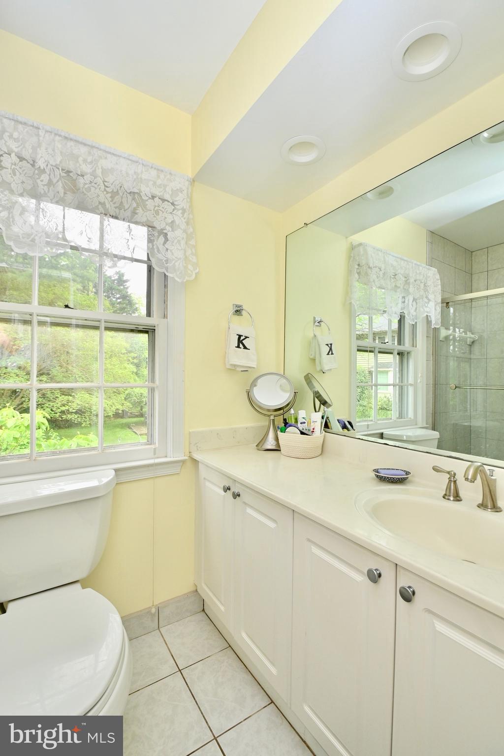 SIGNAL HILL - Residential