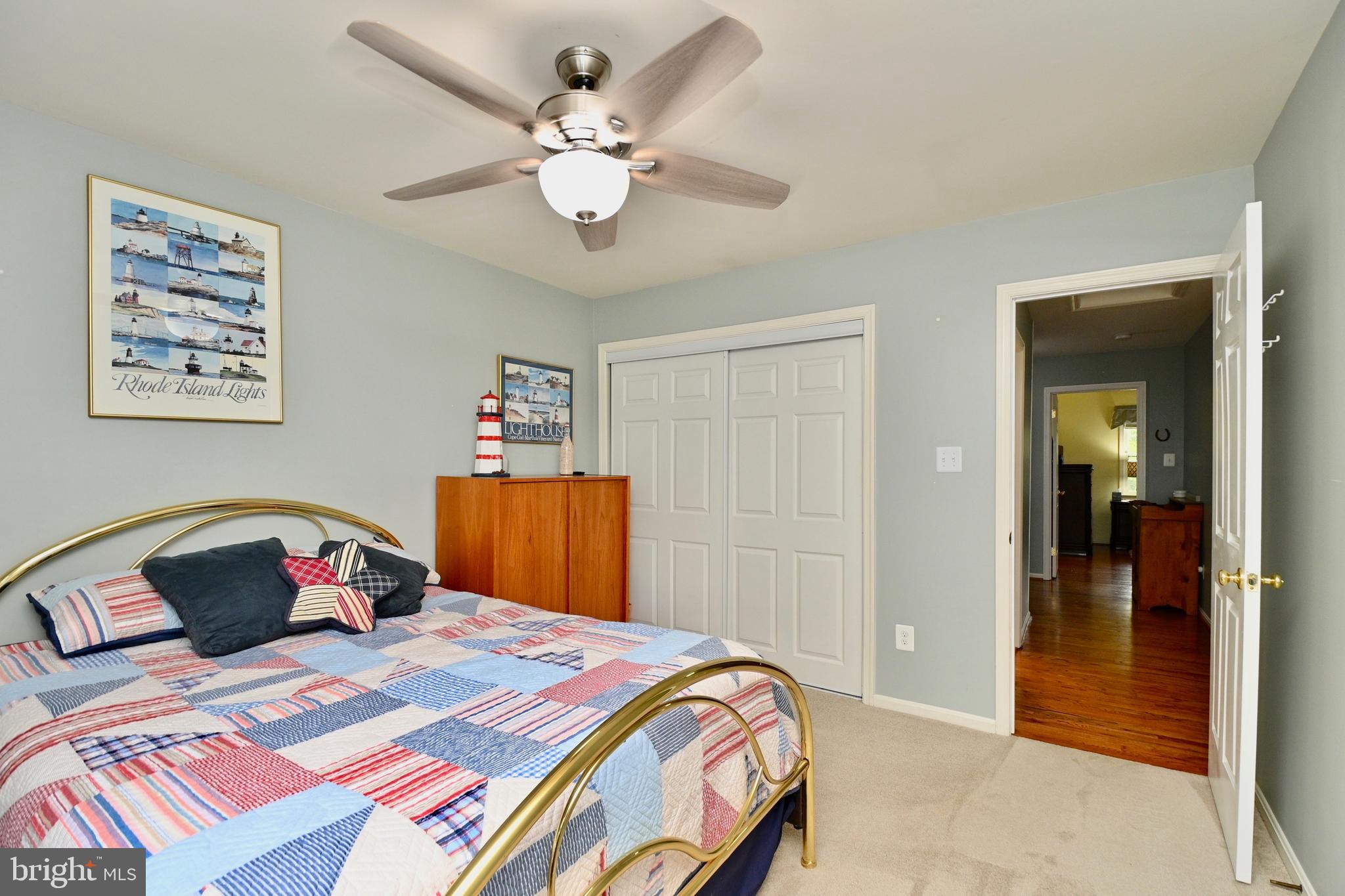 SIGNAL HILL - Residential