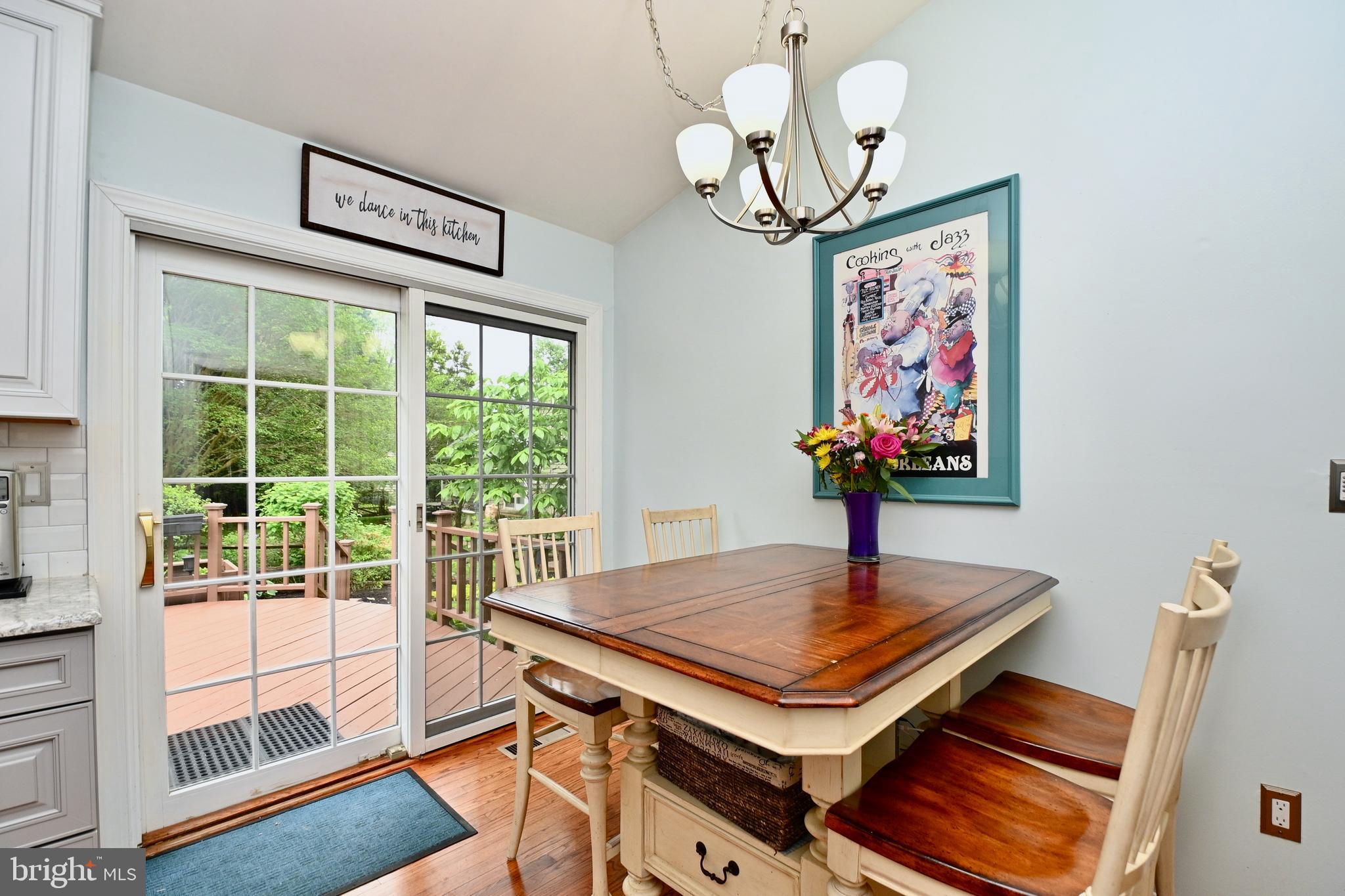 SIGNAL HILL - Residential