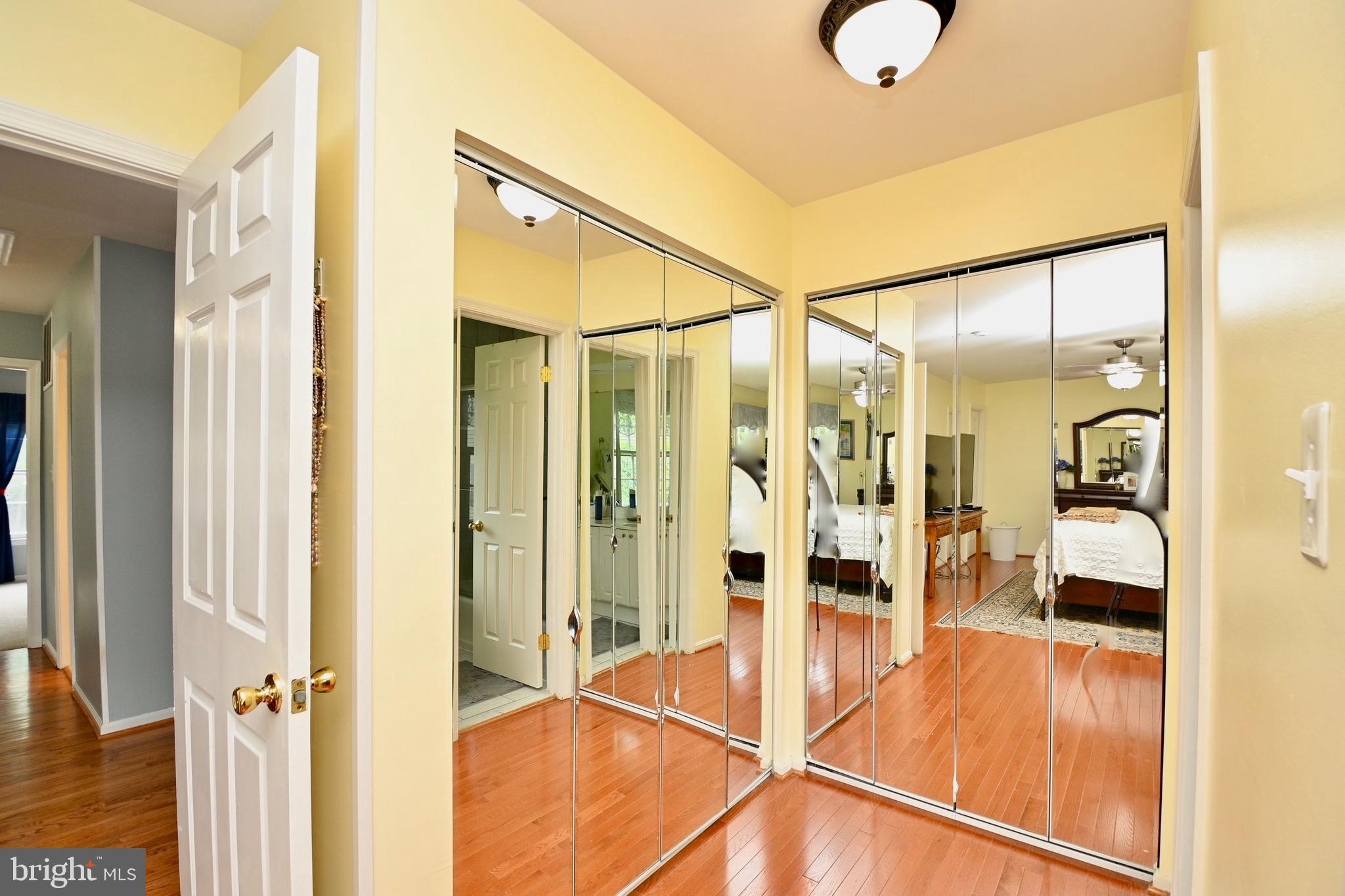 SIGNAL HILL - Residential