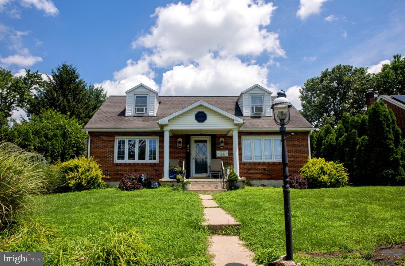248 S 22ND STREET