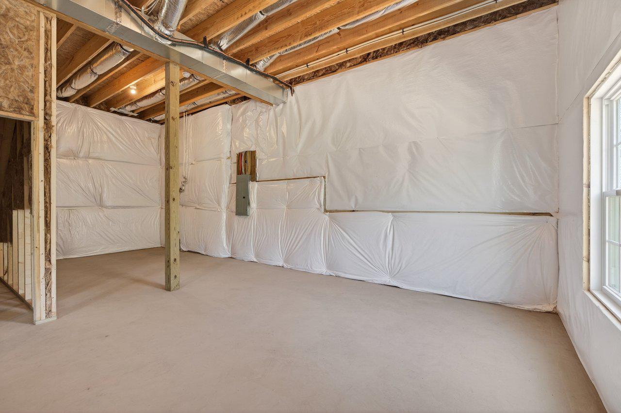 FOREST KNOLLS - Residential