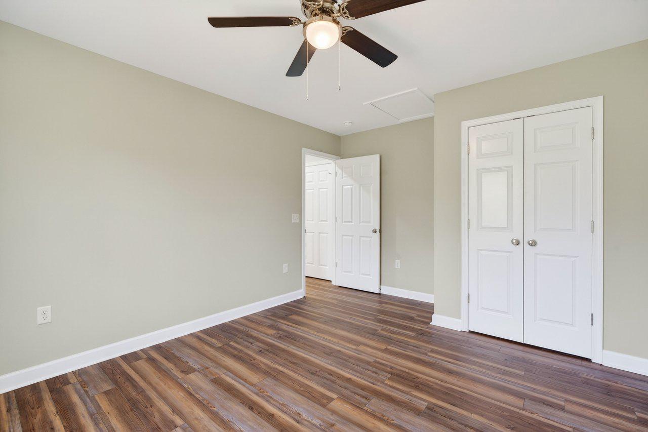 FOREST KNOLLS - Residential