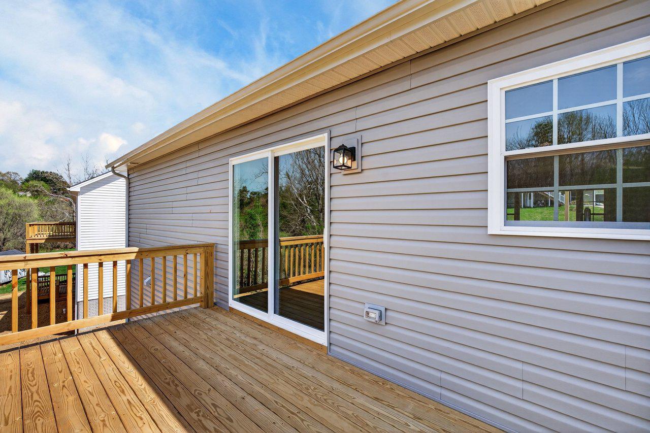 FOREST KNOLLS - Residential