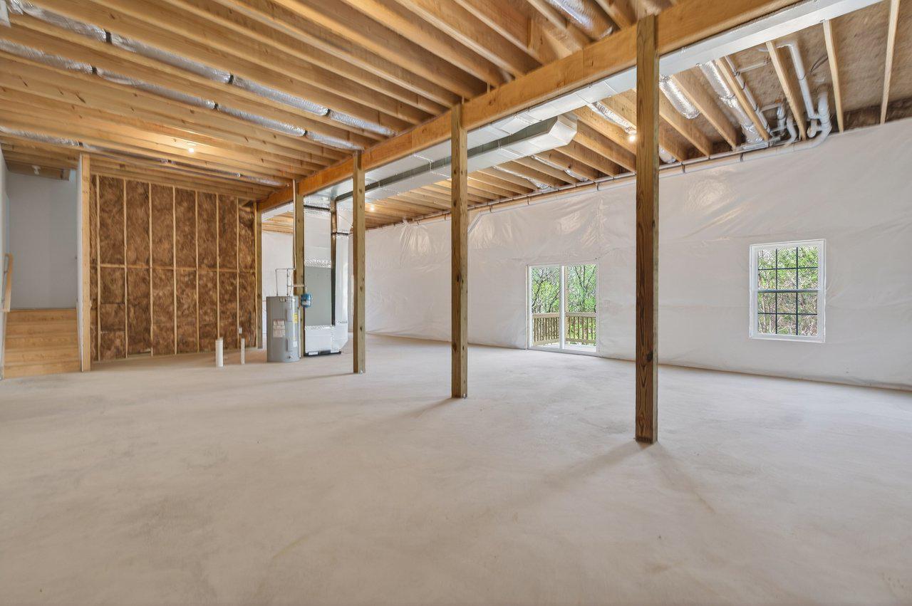 FOREST KNOLLS - Residential