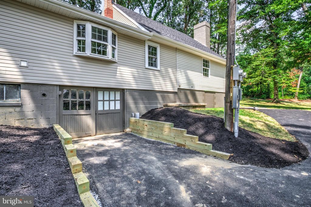 Photo of 1056 Prospect Road, Columbia, PA 17512 (MLS # PALA2055388)