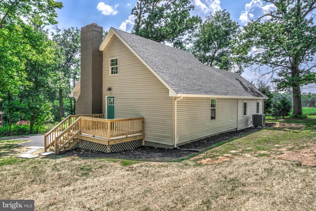 Photo of 1056 Prospect Road, Columbia, PA 17512 (MLS # PALA2055388)