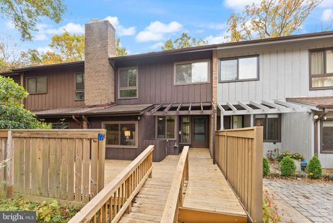 11917 ESCALANTE COURT RESTON VA 20191