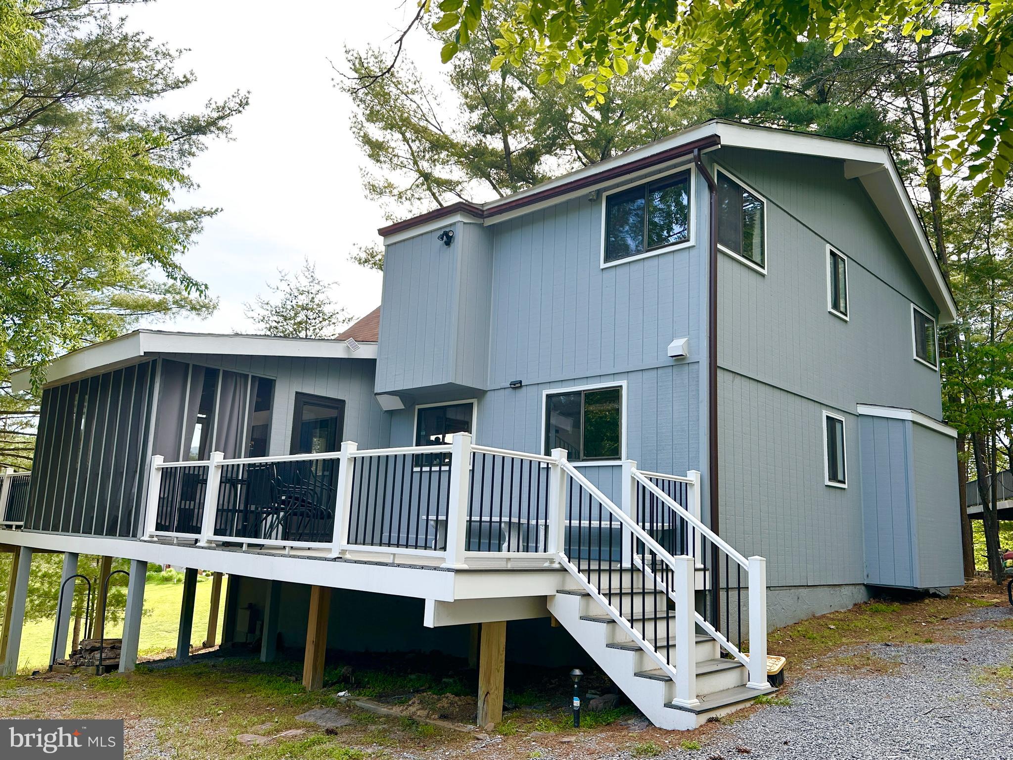 THE WOODS - Residential