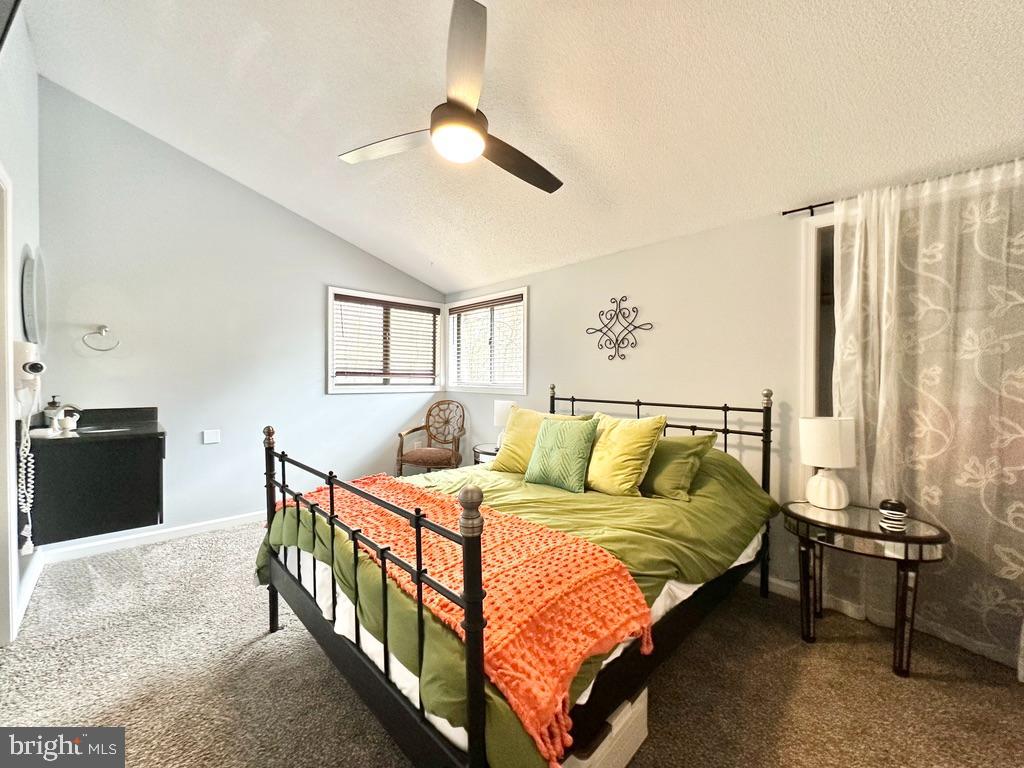 THE WOODS - Residential