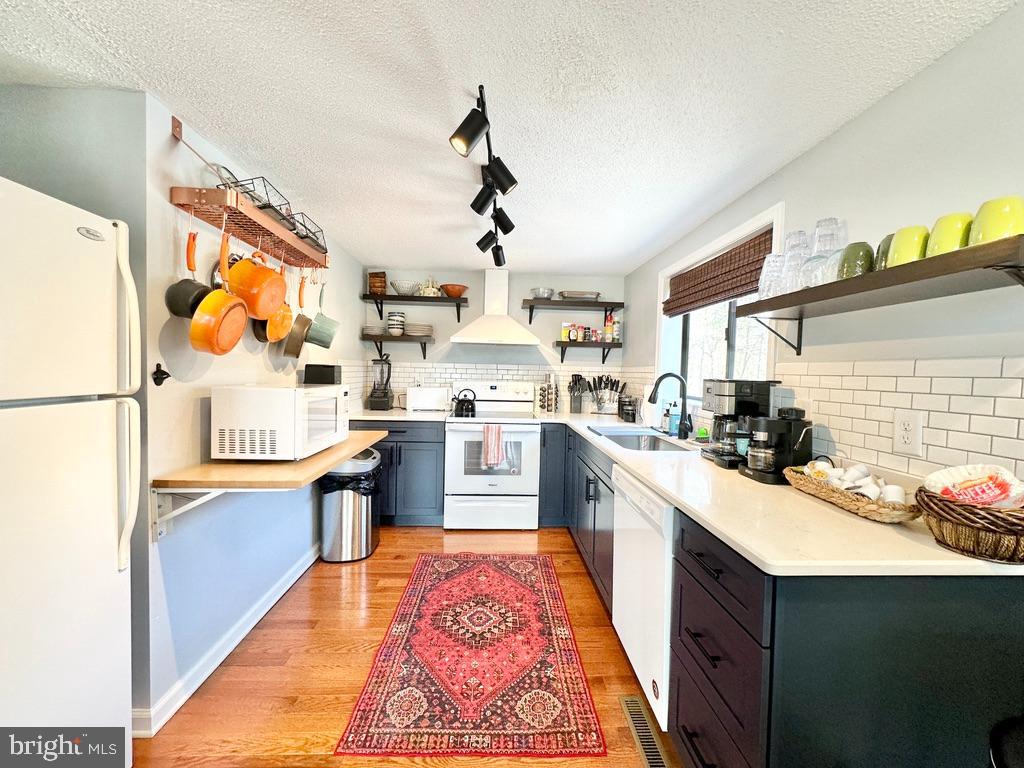 THE WOODS - Residential