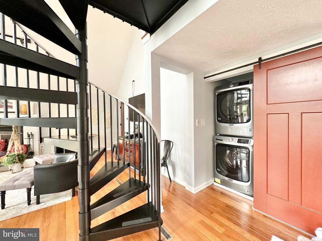 THE WOODS - Residential