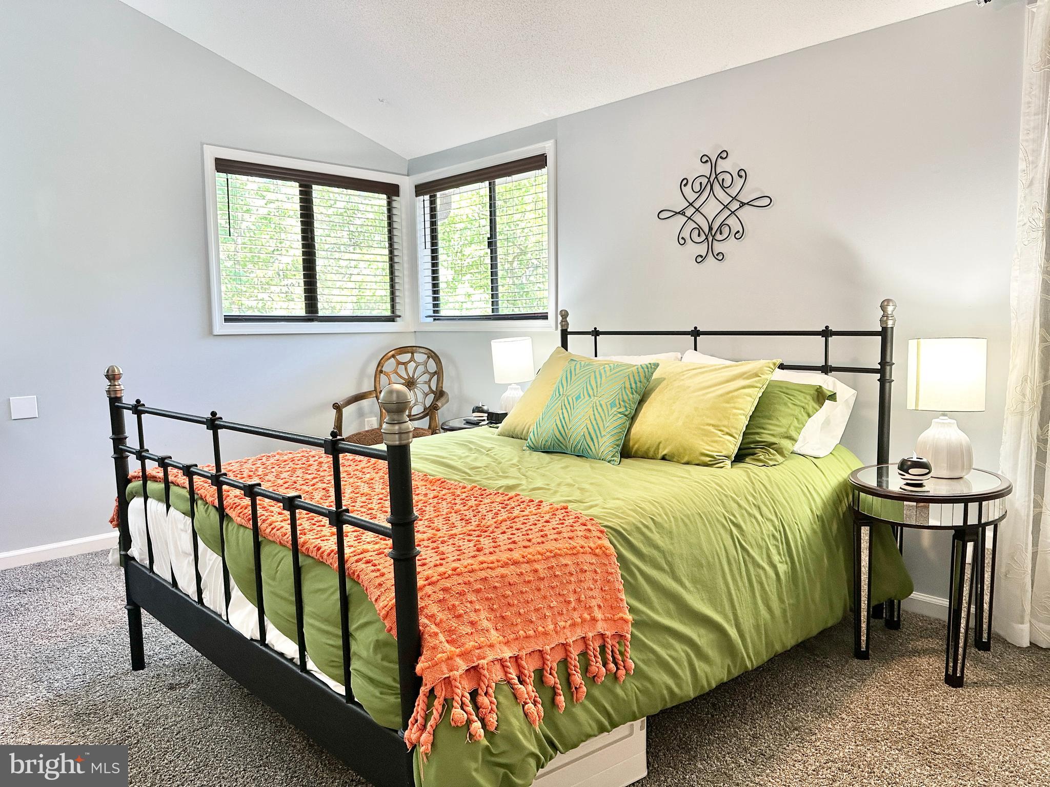 THE WOODS - Residential