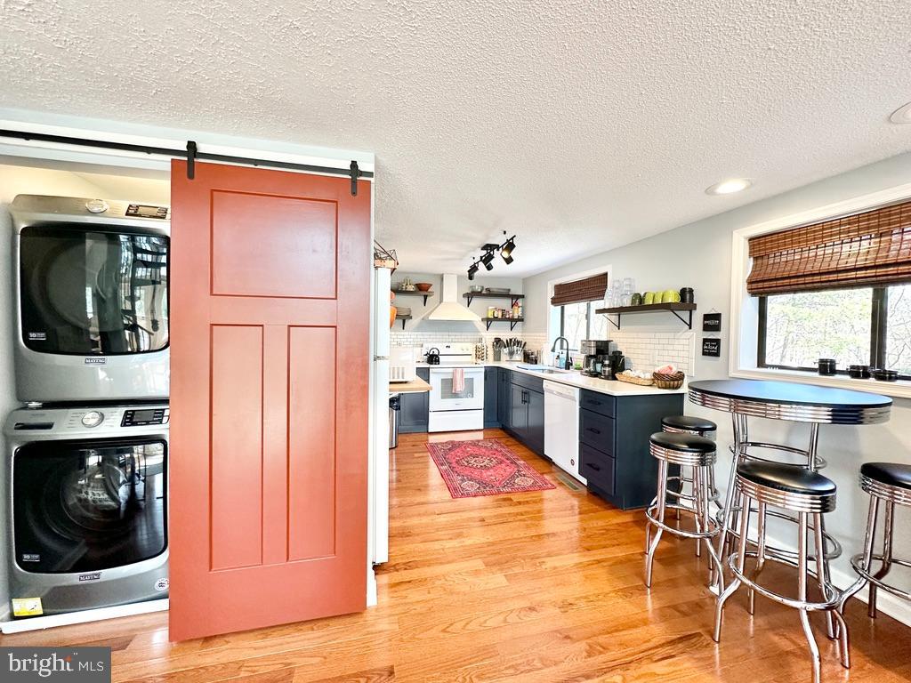 THE WOODS - Residential