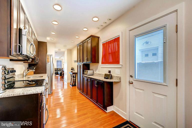 FELLS POINT HISTORIC DISTRICT - Residential