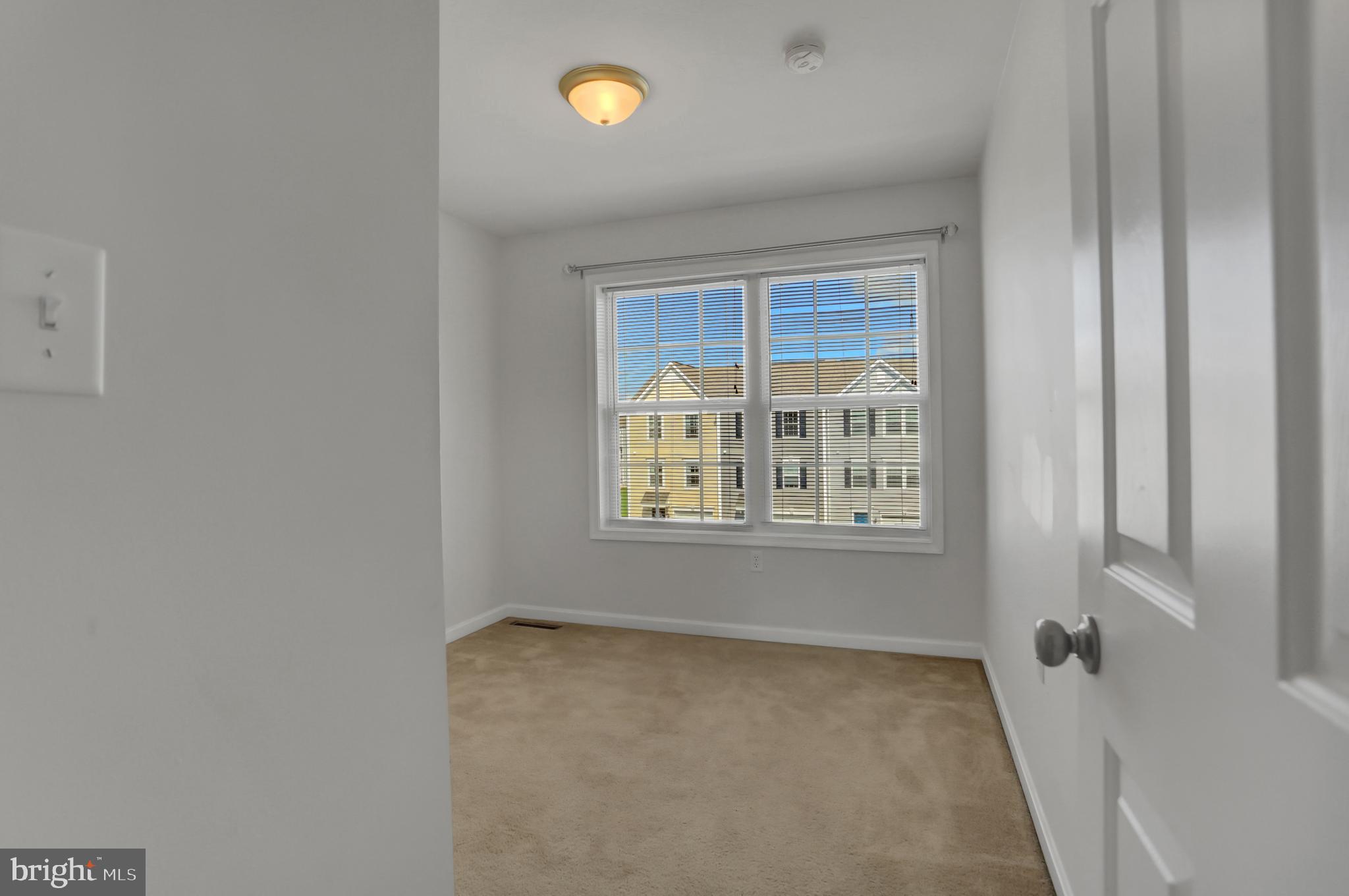 MOUNTAIN SHADOWS - Residential