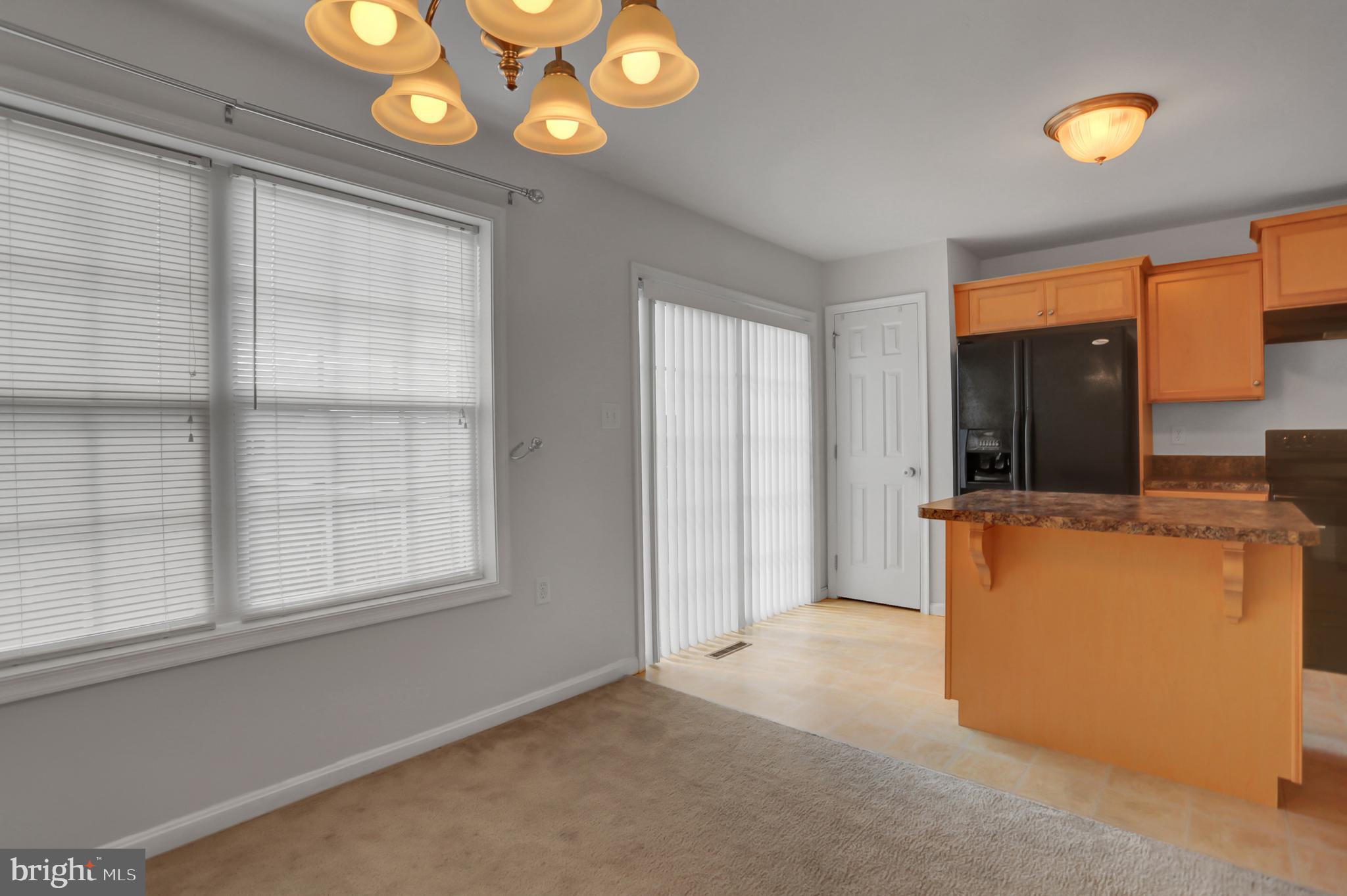 MOUNTAIN SHADOWS - Residential