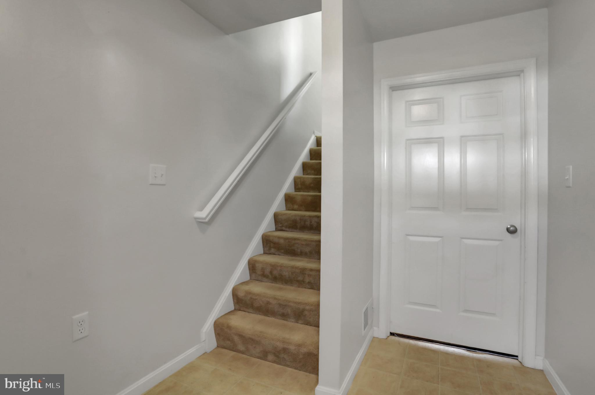 MOUNTAIN SHADOWS - Residential