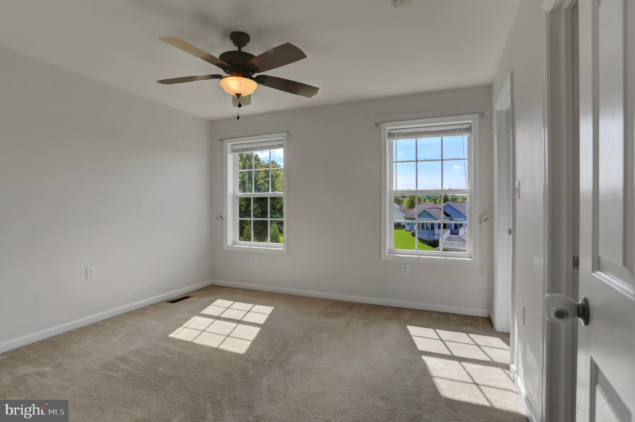 MOUNTAIN SHADOWS - Residential