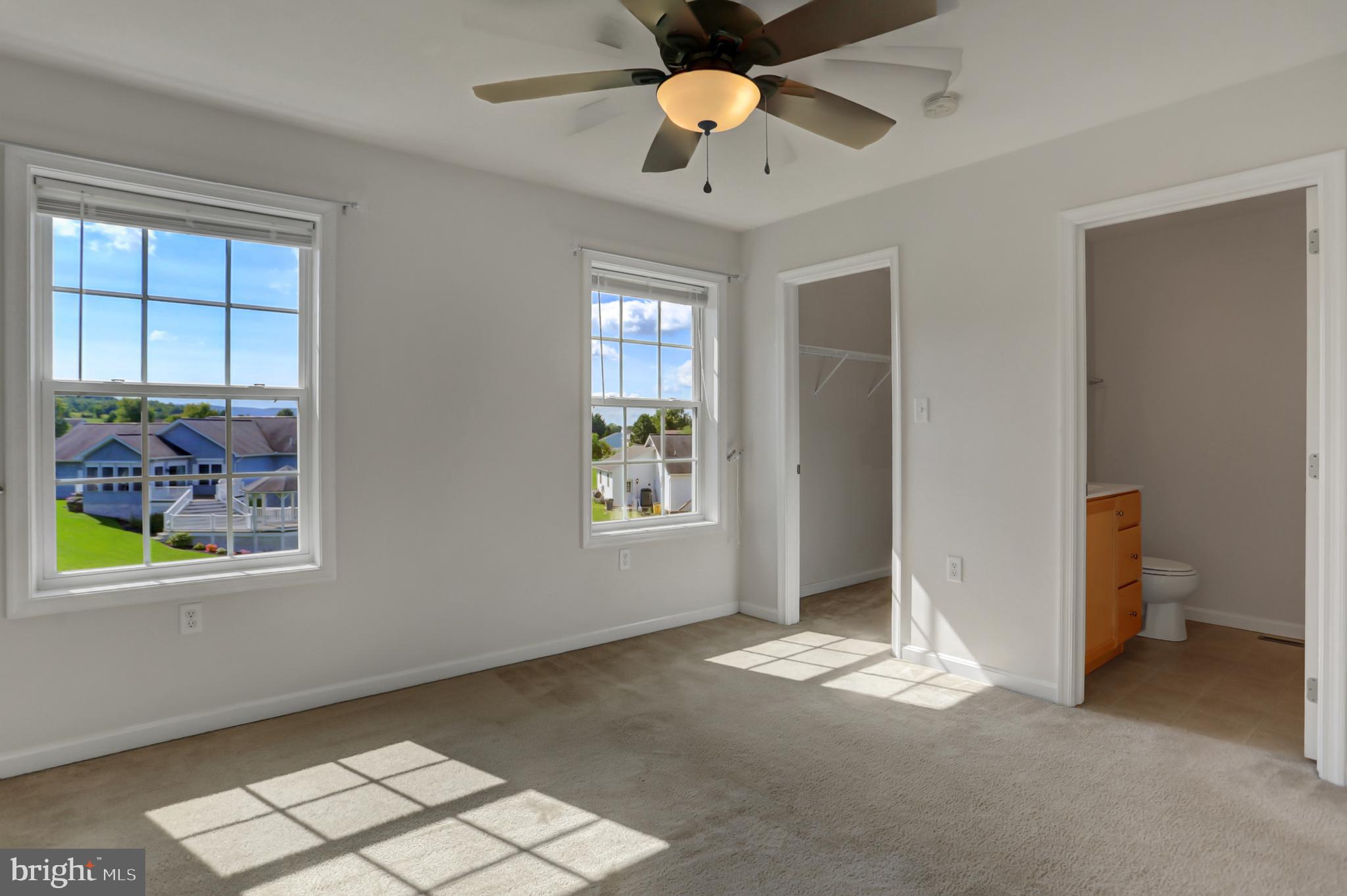 MOUNTAIN SHADOWS - Residential