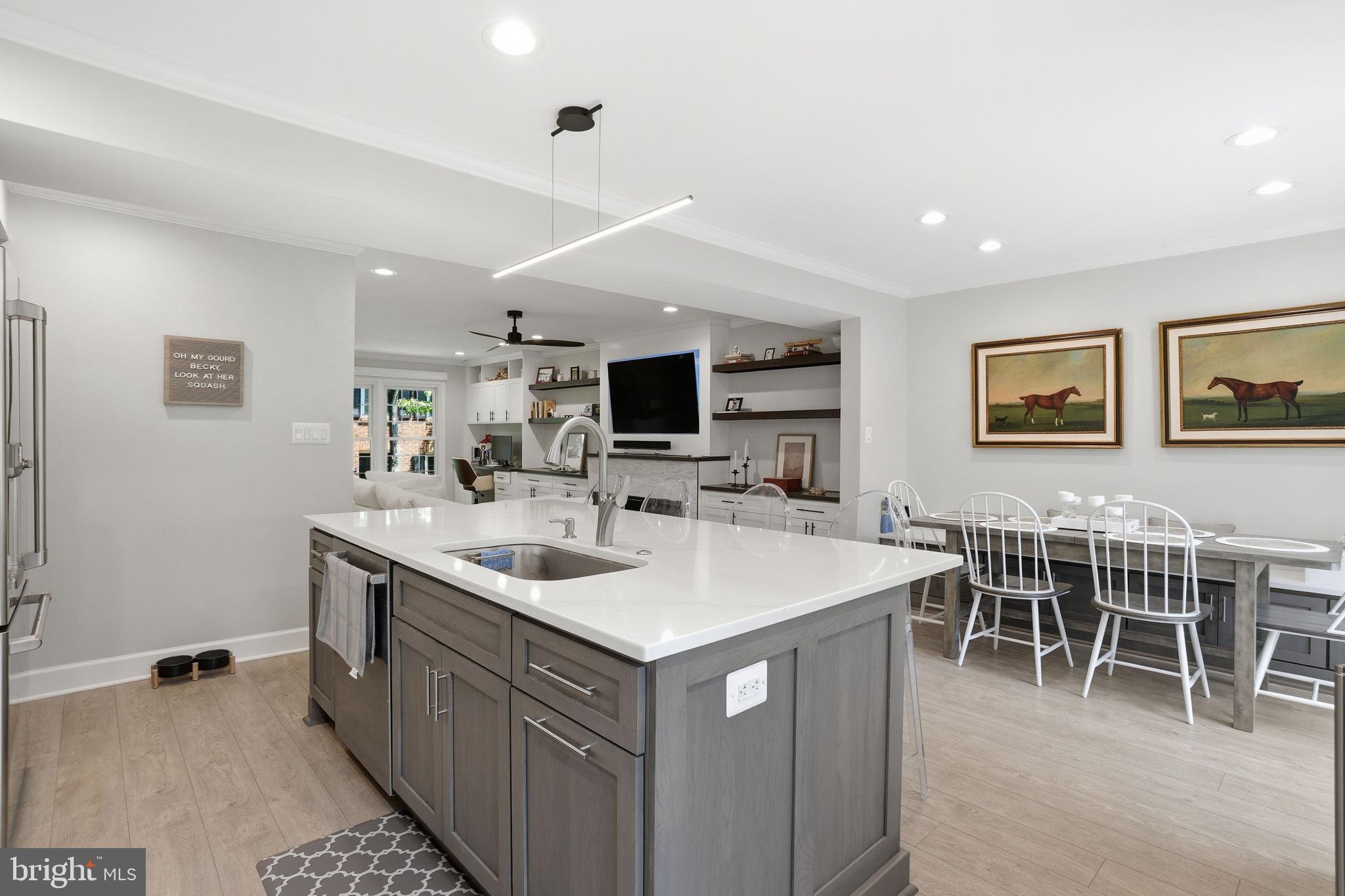 2528 S WALTER REED DRIVE 5