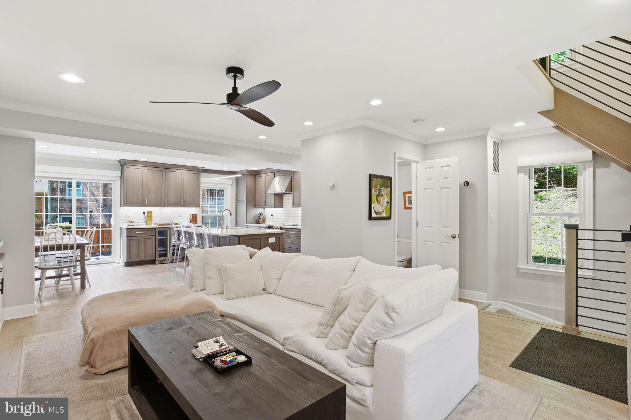 2528 S WALTER REED DRIVE 5
