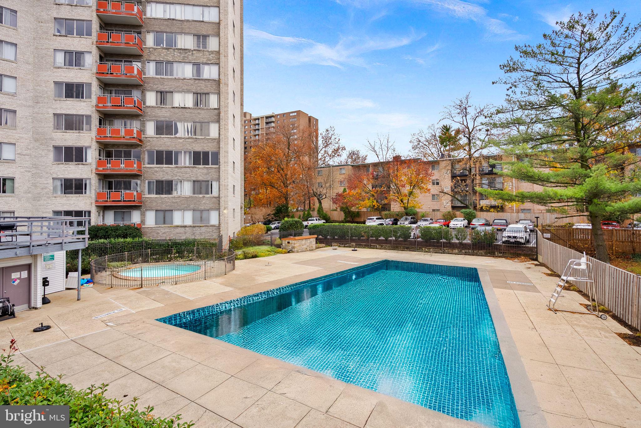 PAVILION ON THE PARK - Residential