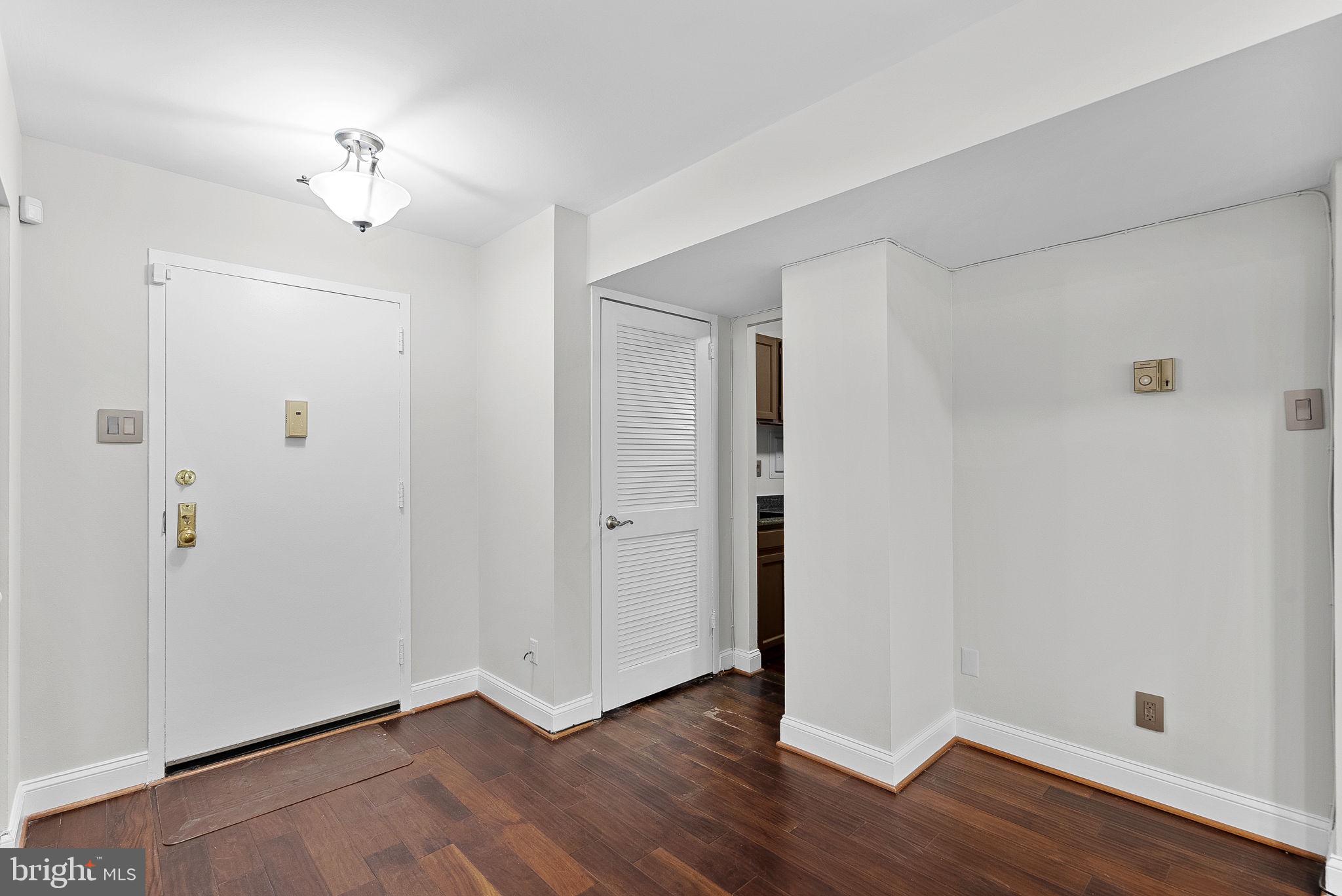 PAVILION ON THE PARK - Residential