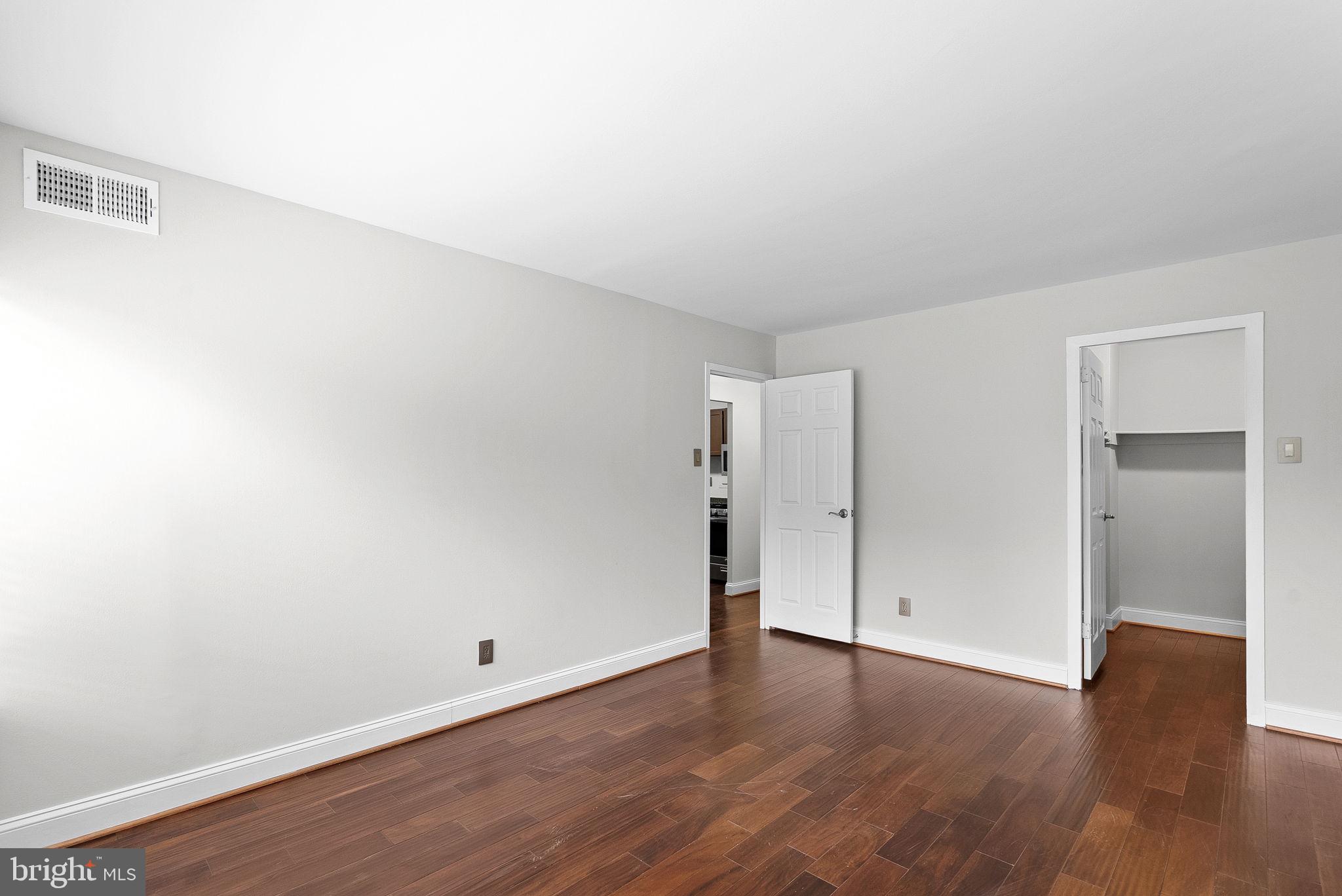 PAVILION ON THE PARK - Residential