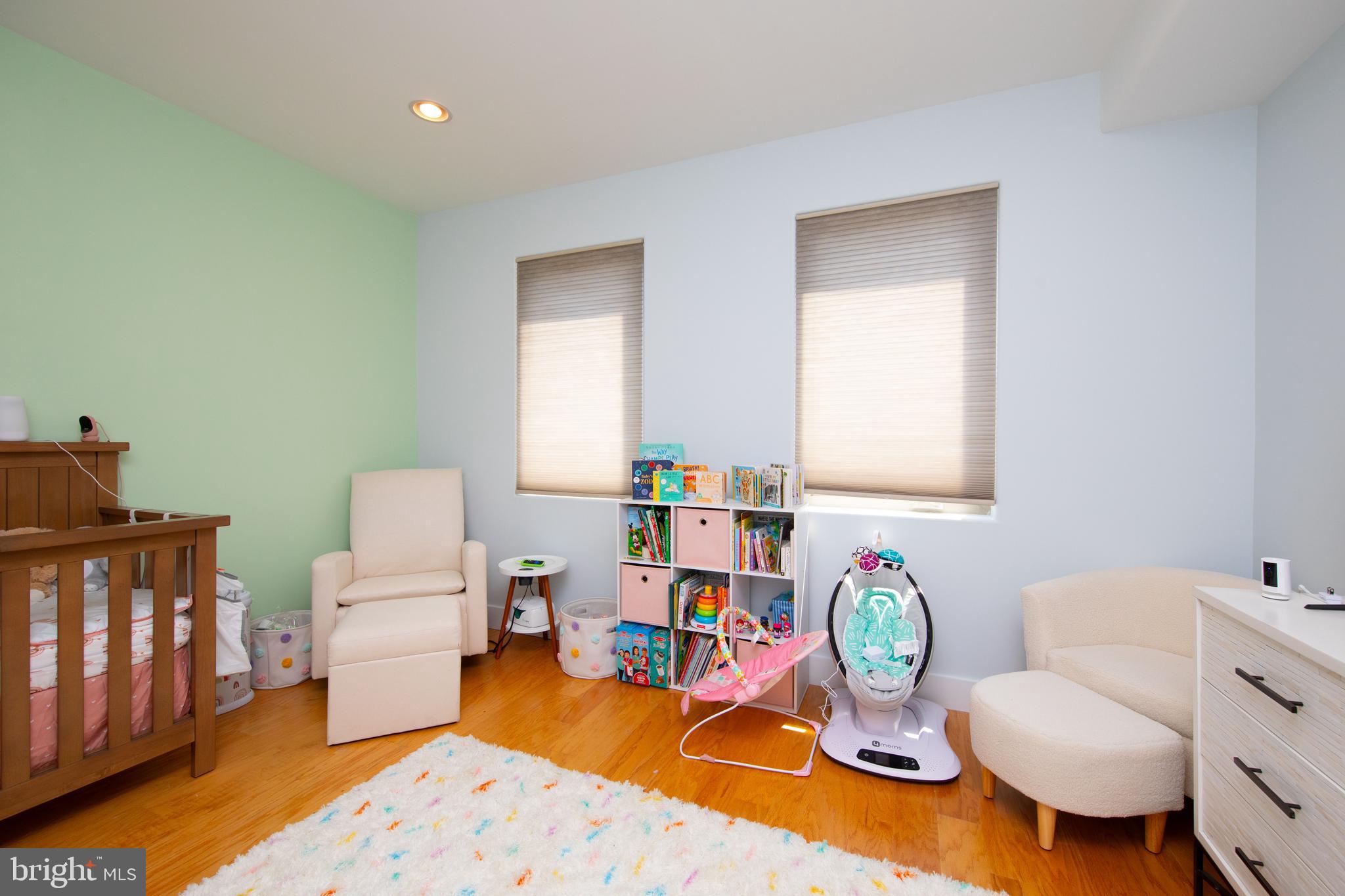 OLDE KENSINGTON - Residential