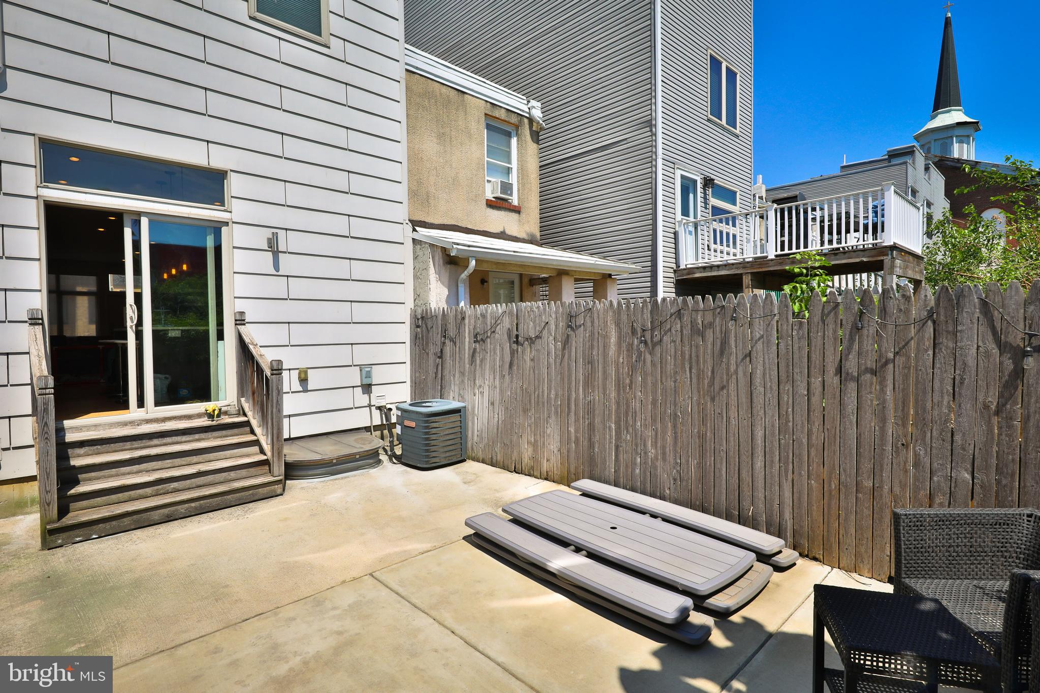 OLDE KENSINGTON - Residential