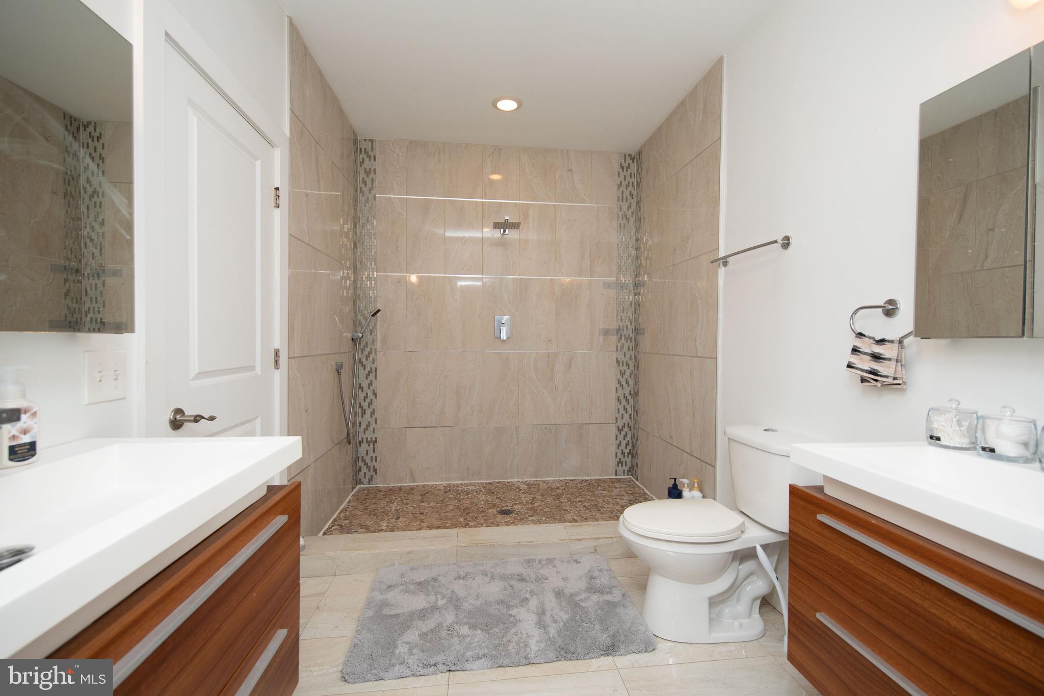 OLDE KENSINGTON - Residential