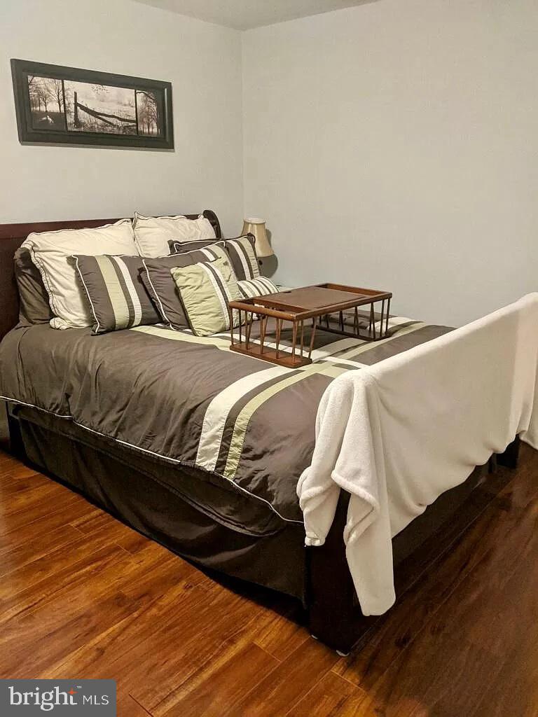 CHAPEL GROVE - Residential Lease