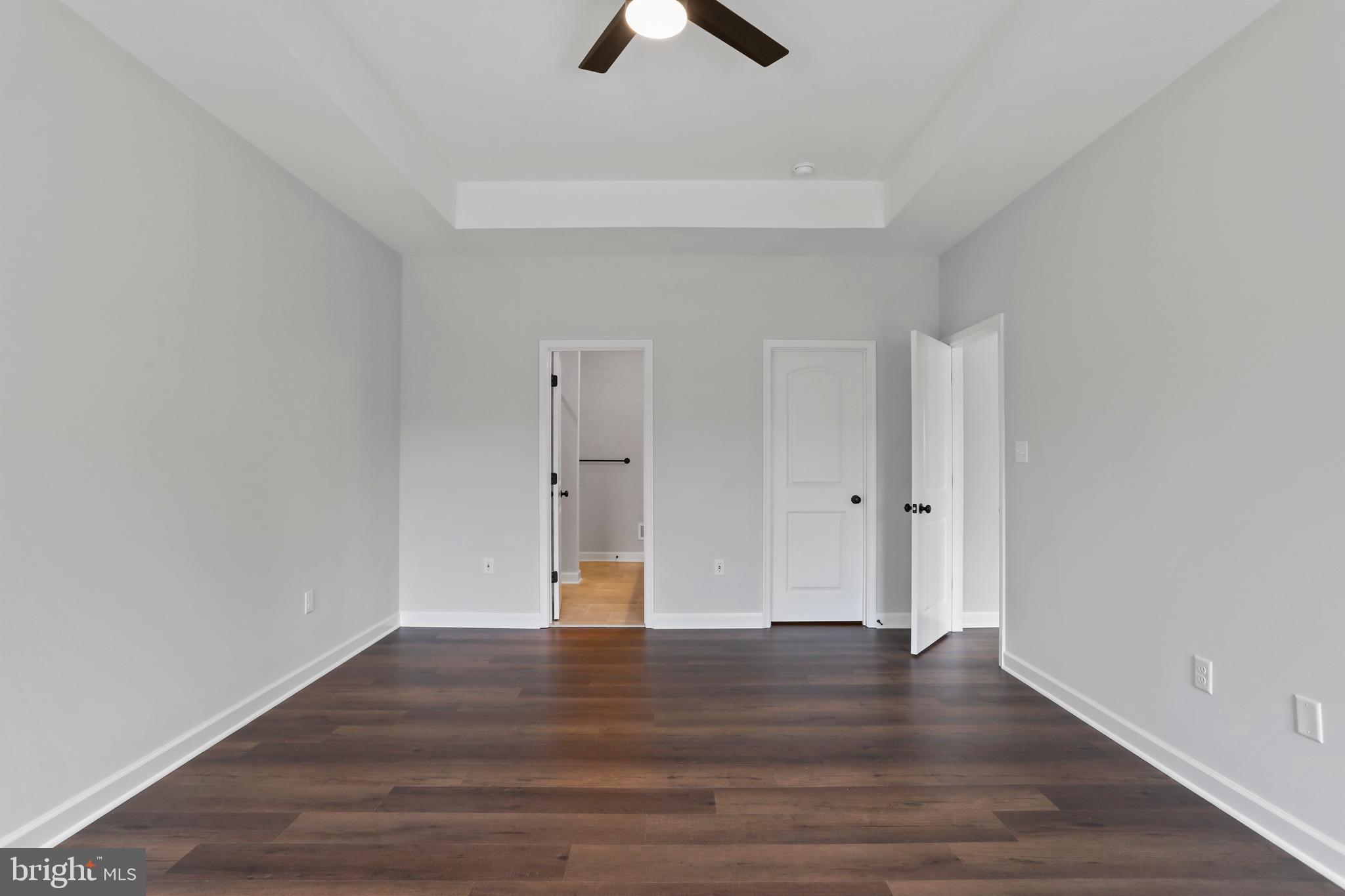 MIDDLE CREEK VISTAS - Residential