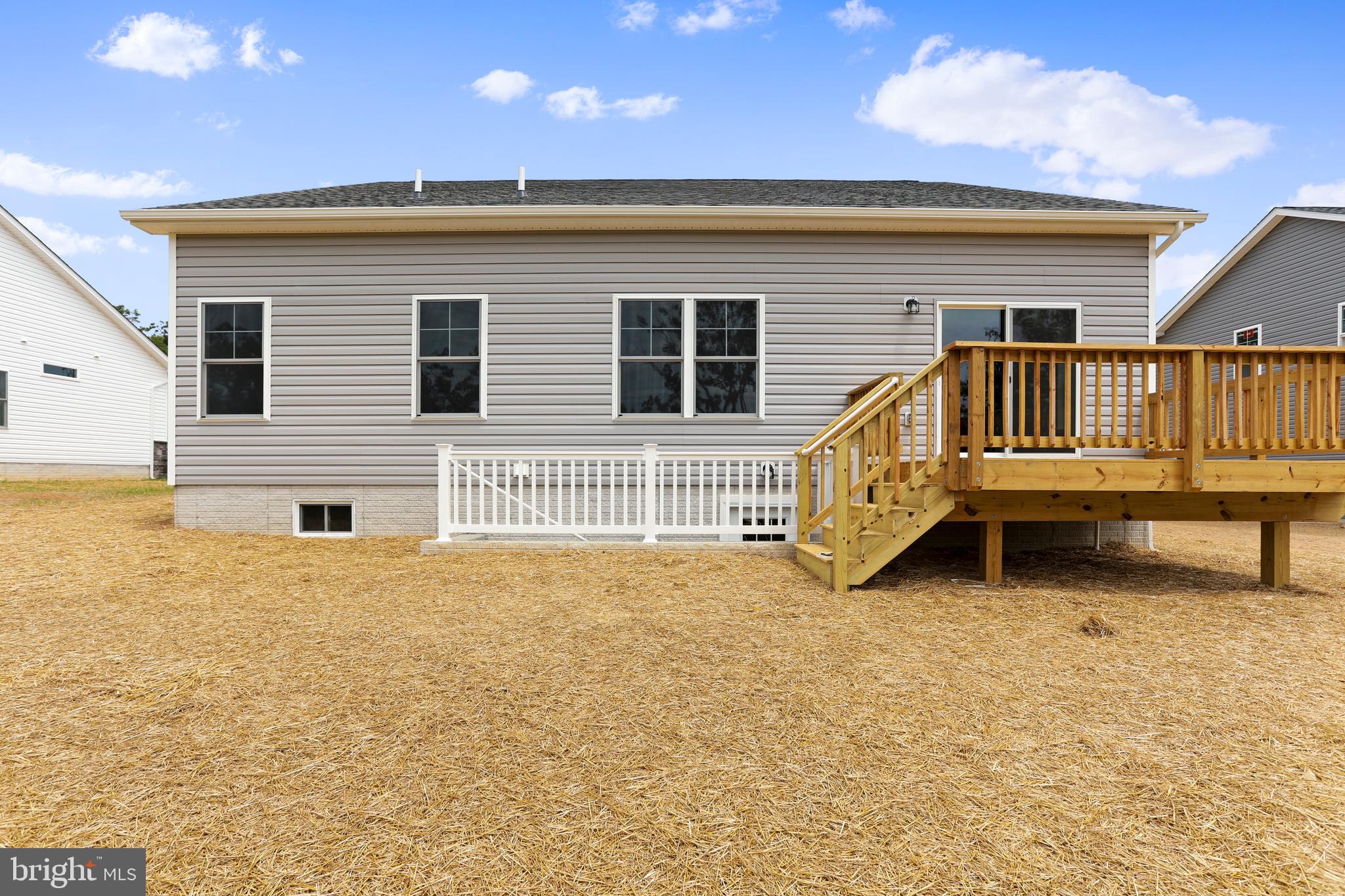 MIDDLE CREEK VISTAS - Residential