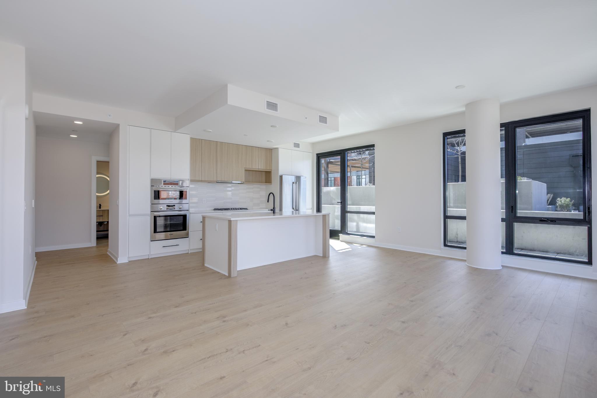 255 W. FALLS STATION BOULEVARD 212