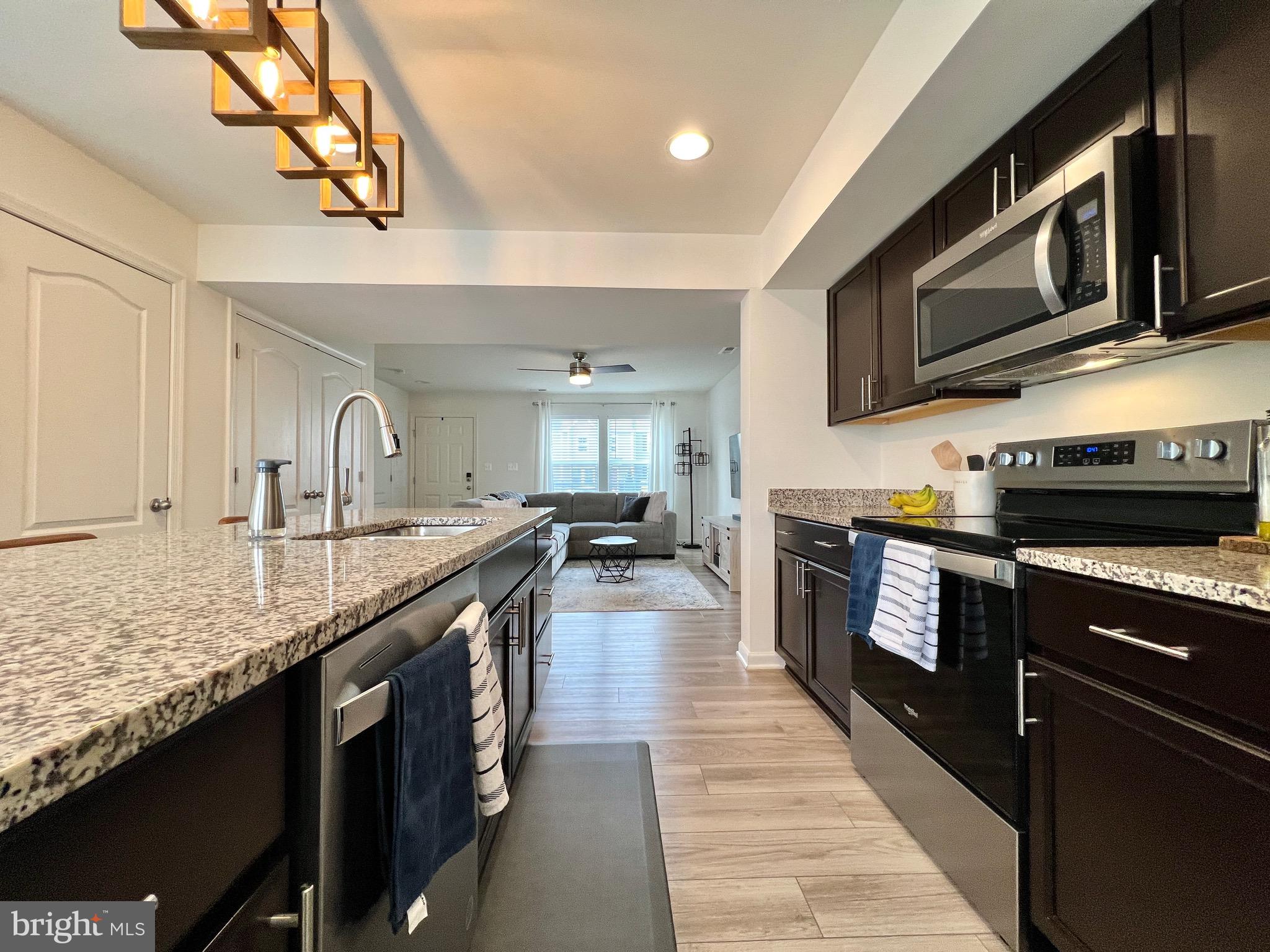 WHISPERING PINES - Residential