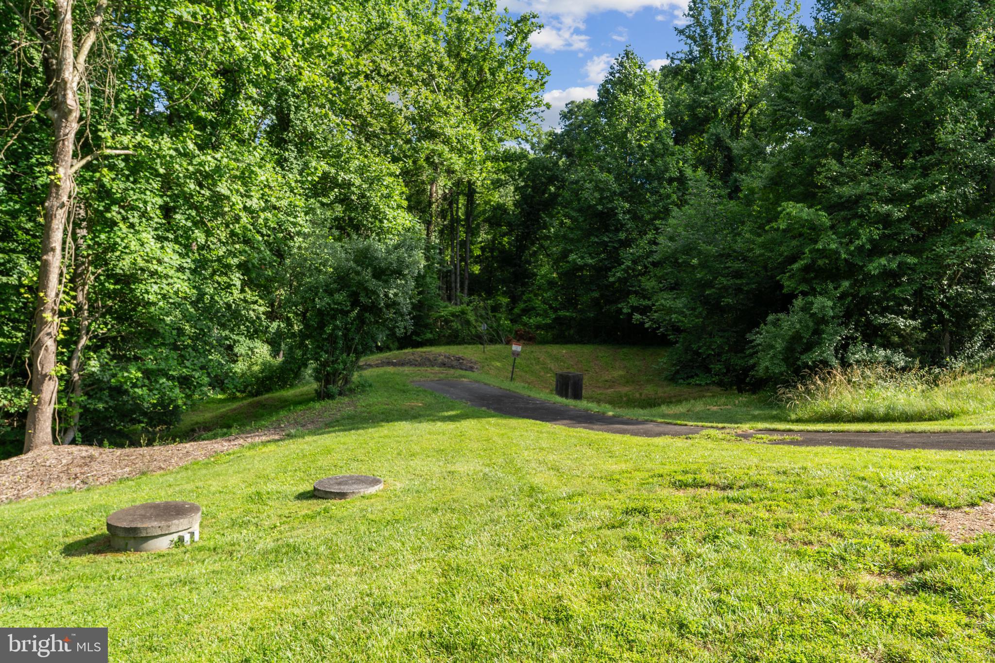 WOODLAND FALLS - Residential