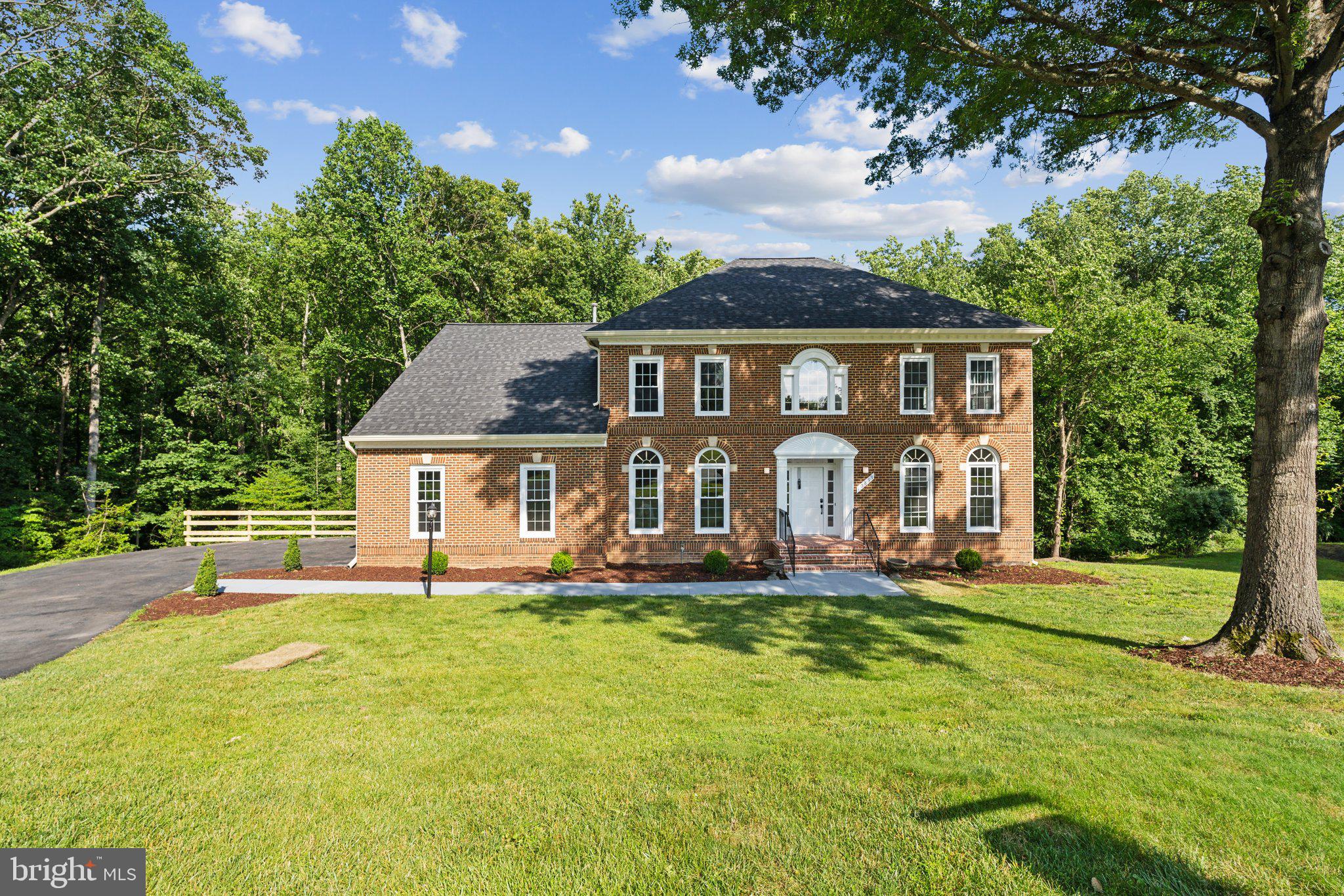 WOODLAND FALLS - Residential