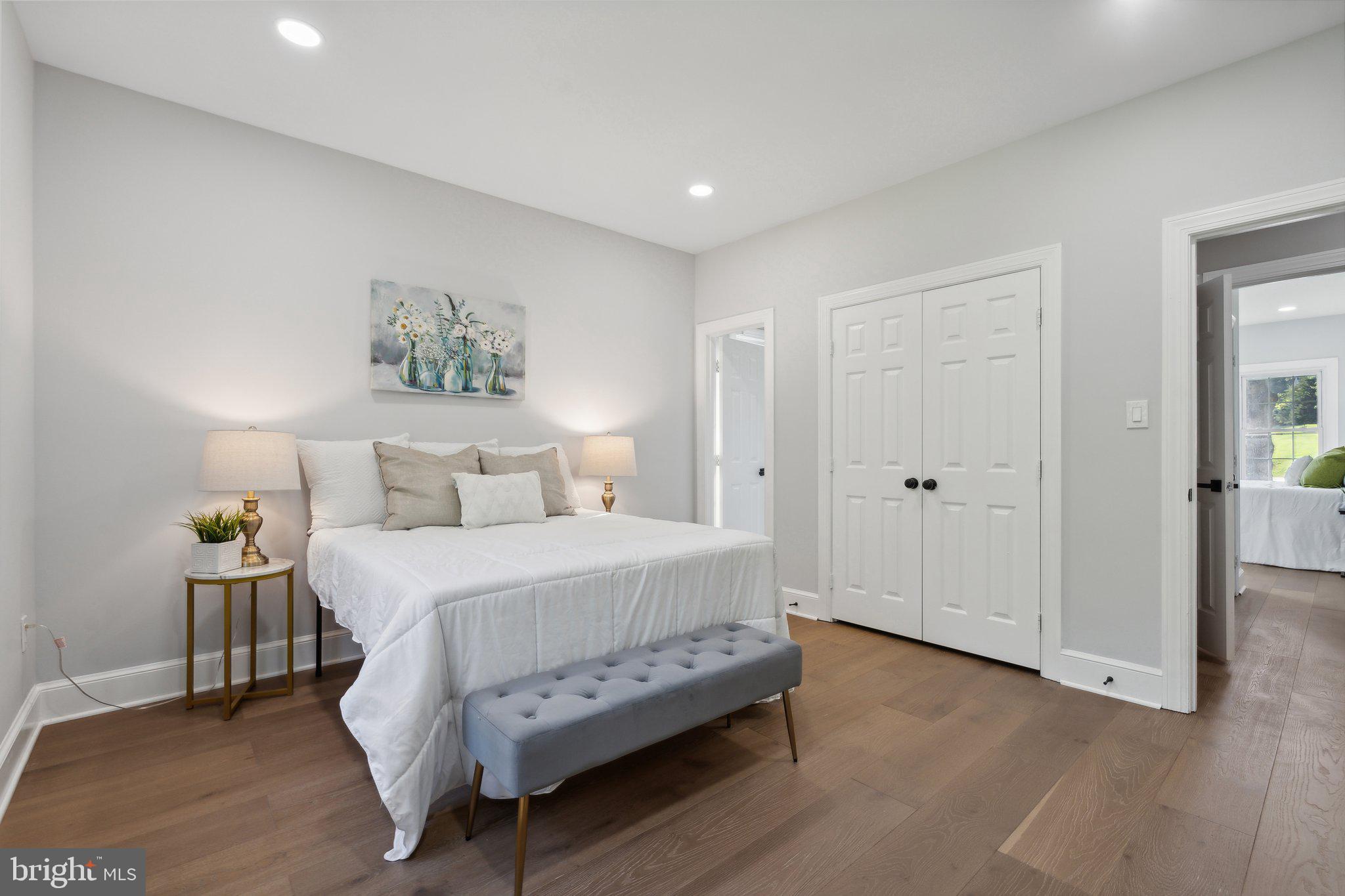 WOODLAND FALLS - Residential