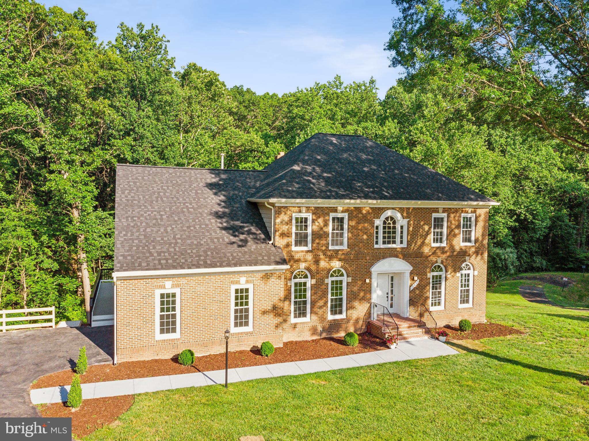 WOODLAND FALLS - Residential