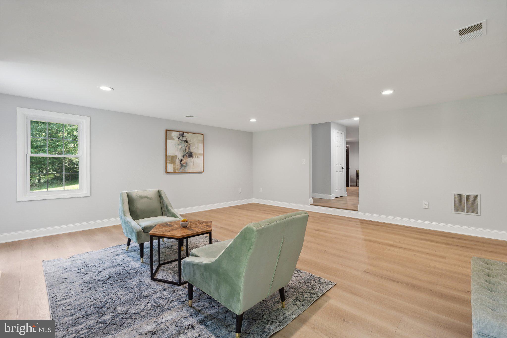 WOODLAND FALLS - Residential