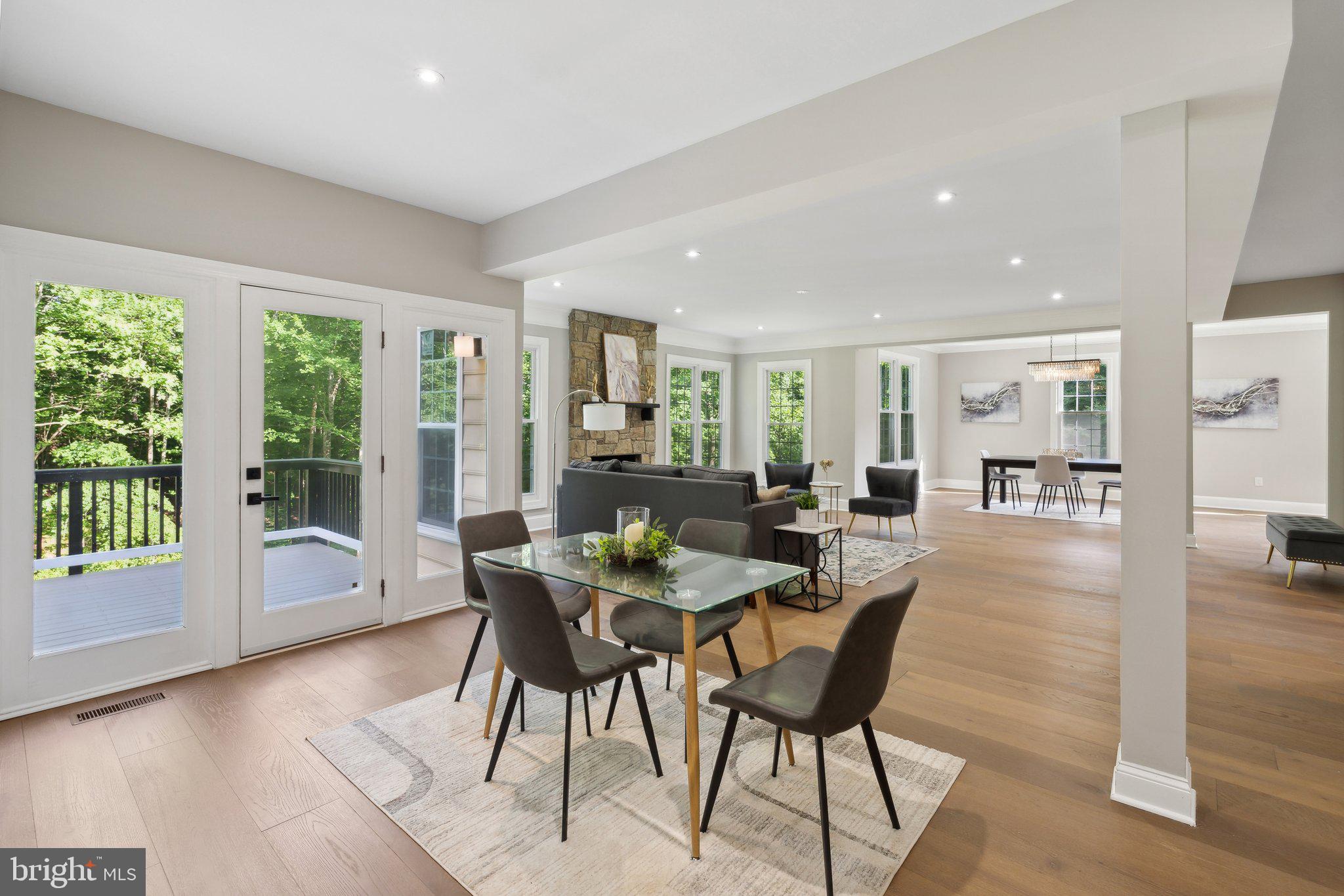 WOODLAND FALLS - Residential